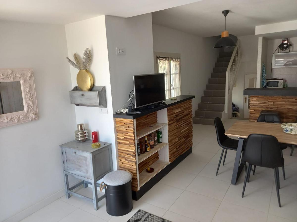 Monleon Villa A 10 Minutos De La Playa 2 Parking Gratuito Rosas Exteriör bild